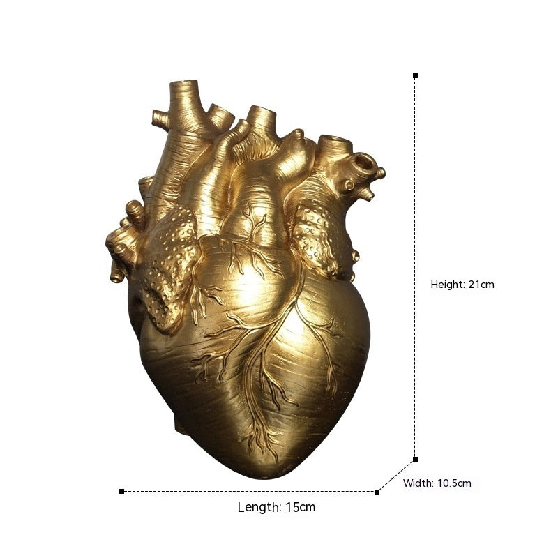 Nordic Heart-Sculpted Resin Vase